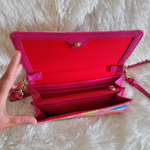 Fashion Inspired Pink Cup Cake Print Crossbody Wallet with Detachable Strap - Picture 2 of 9